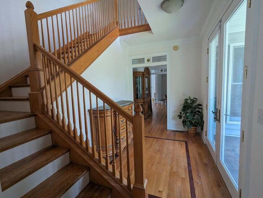 2944 Old Pond Road