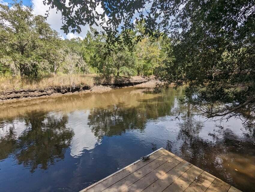 2944 Old Pond Road