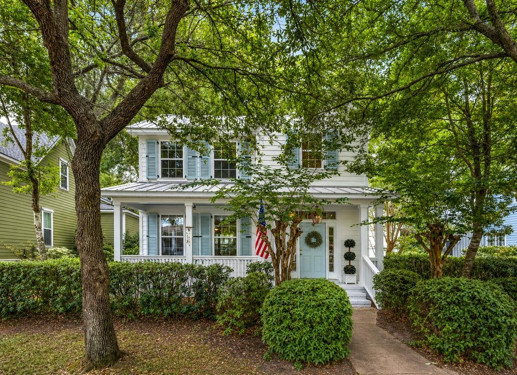 Photo of 3027 Baltimore Street, Daniel Island, SC 29492 (MLS # 26012953)