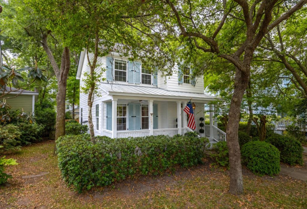 Photo of 3027 Baltimore Street, Daniel Island, SC 29492 (MLS # 26012953)