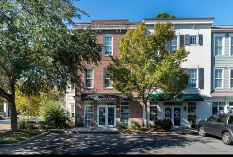 Photo of 700 S Shelmore Boulevard #100/200, Mount Pleasant, SC 29464 (MLS # 26003836)