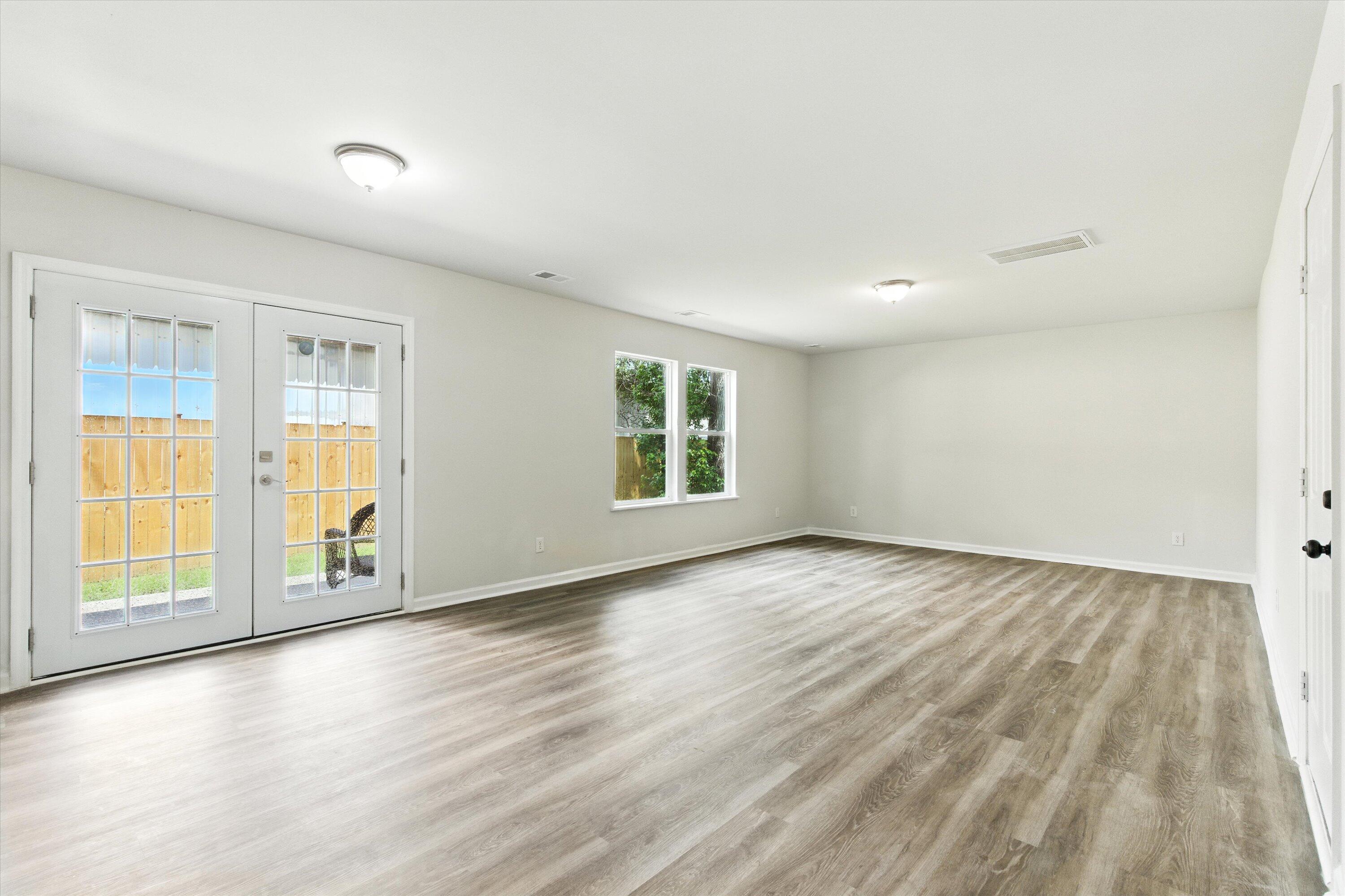 127 Macallan Court Court