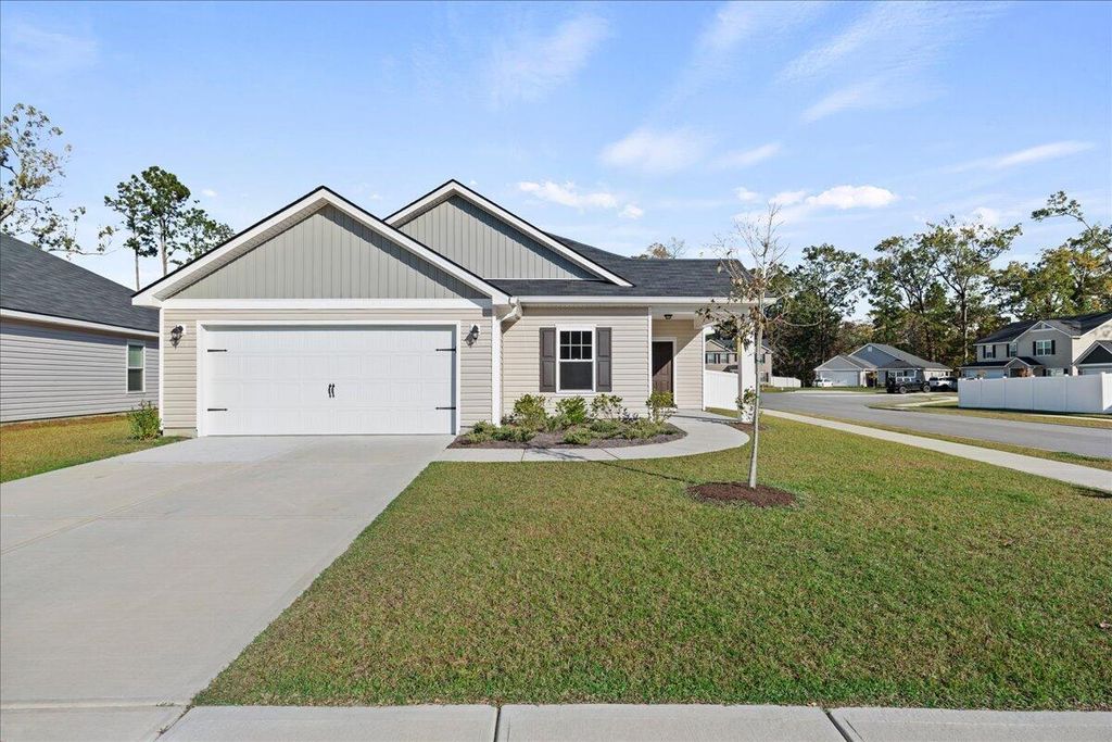 Photo of 27 Anthem Drive, Bluffton, SC 29910 (MLS # 25032906)