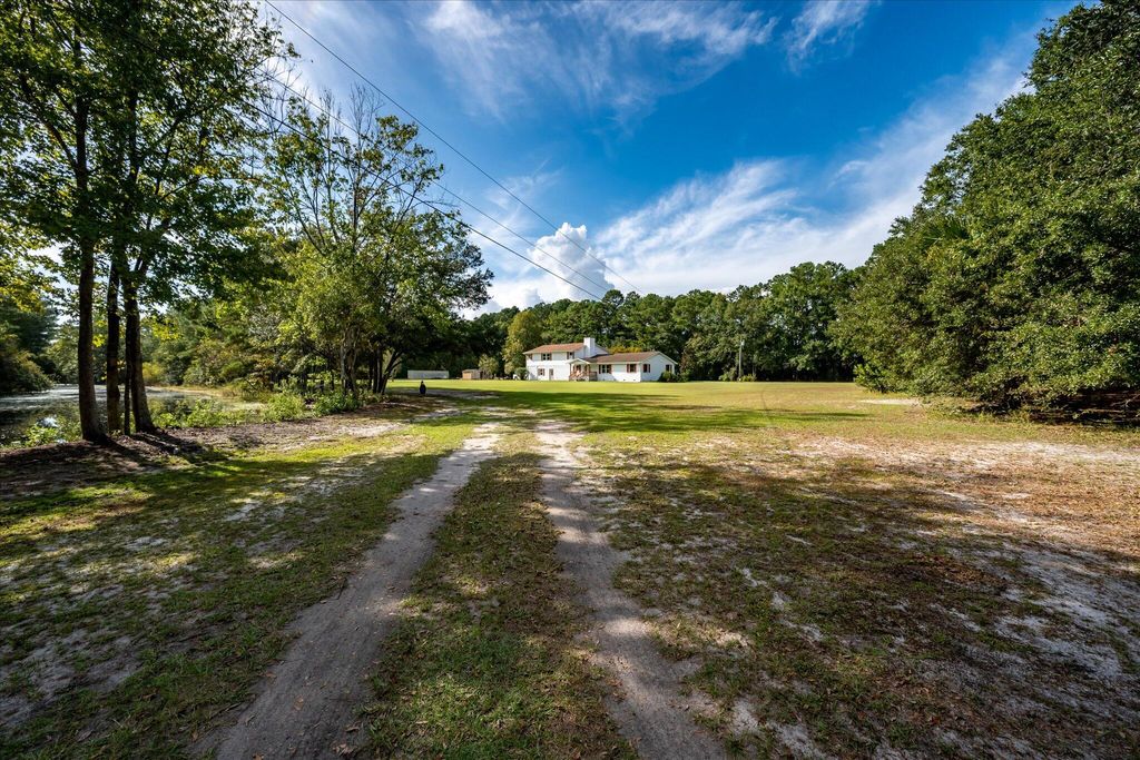 Photo of 1654 Fern Hill Drive, Johns Island, SC 29455 (MLS # 25028088)