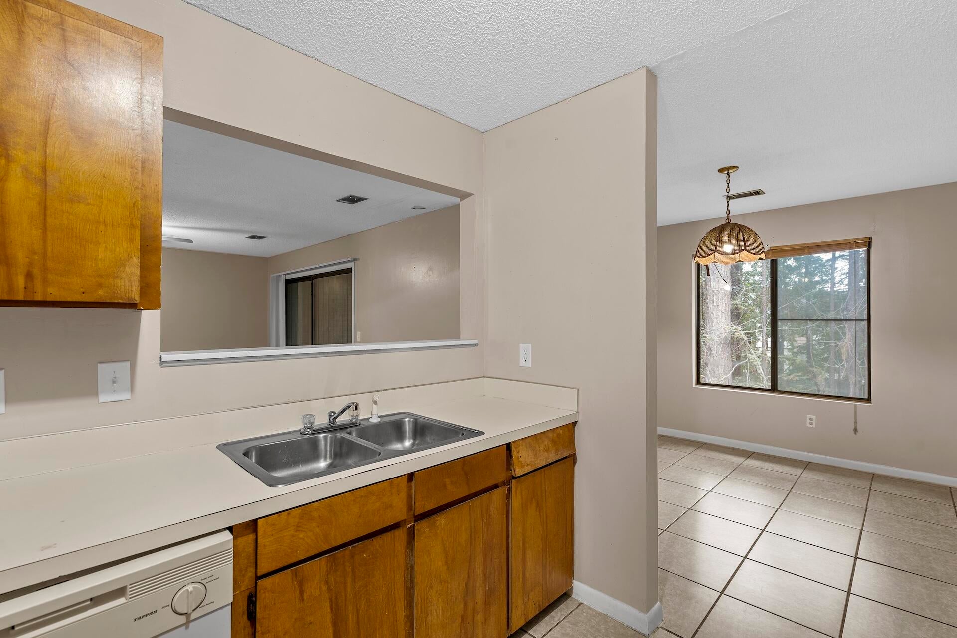 804 Greenmeadow Drive