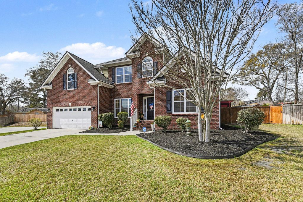 Photo of 3005 Beauregard Court, Summerville, SC 29485 (MLS # 26007433)