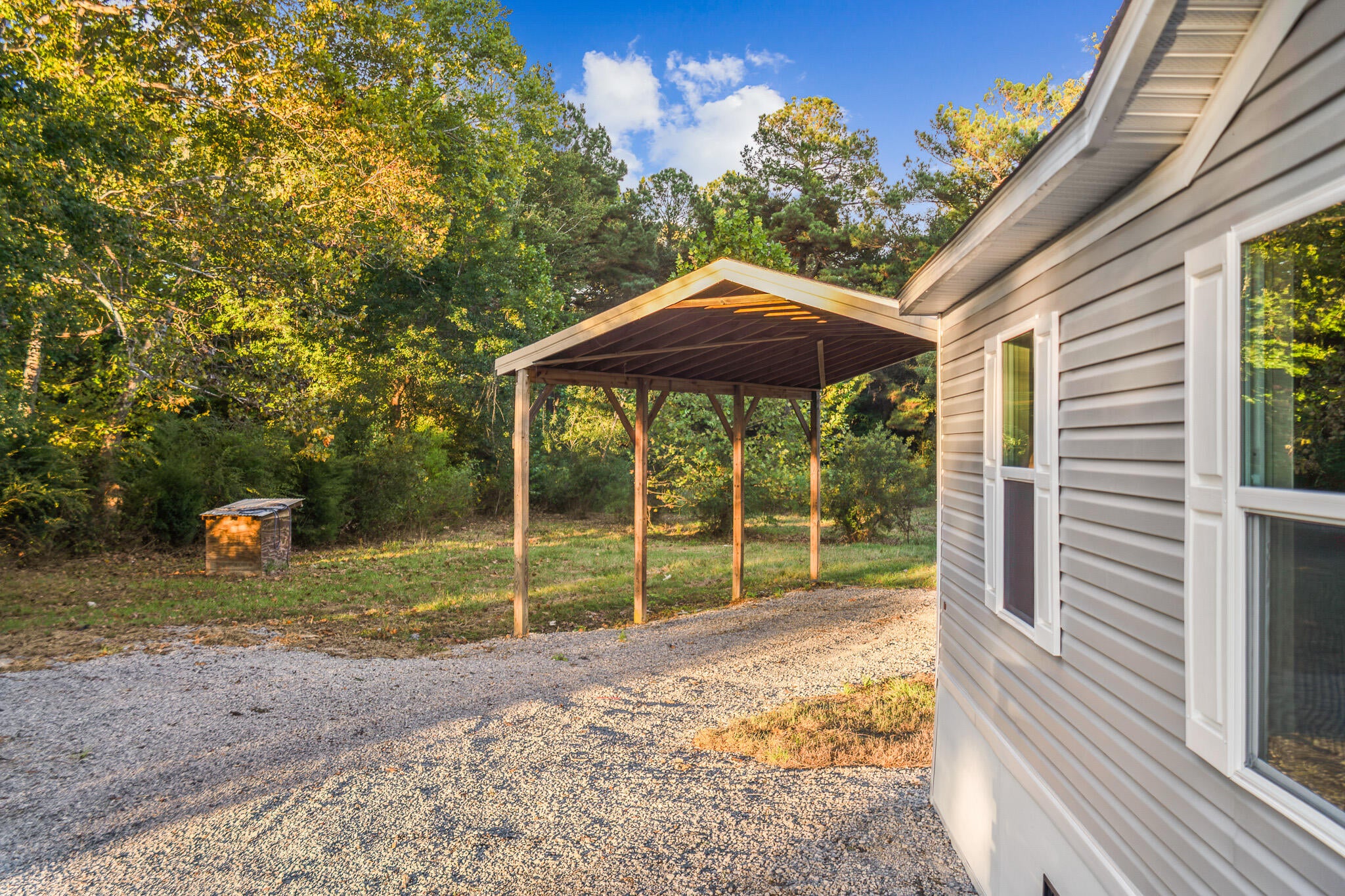 277 Blackbay Road