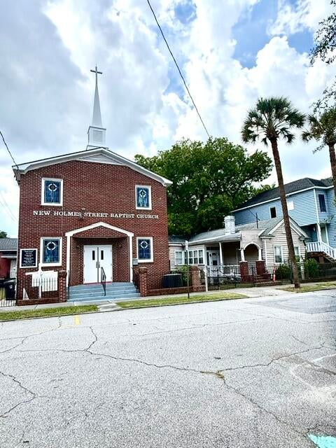 Photo of 5 Killians Street, Charleston, SC 29403 (MLS # 26024046)
