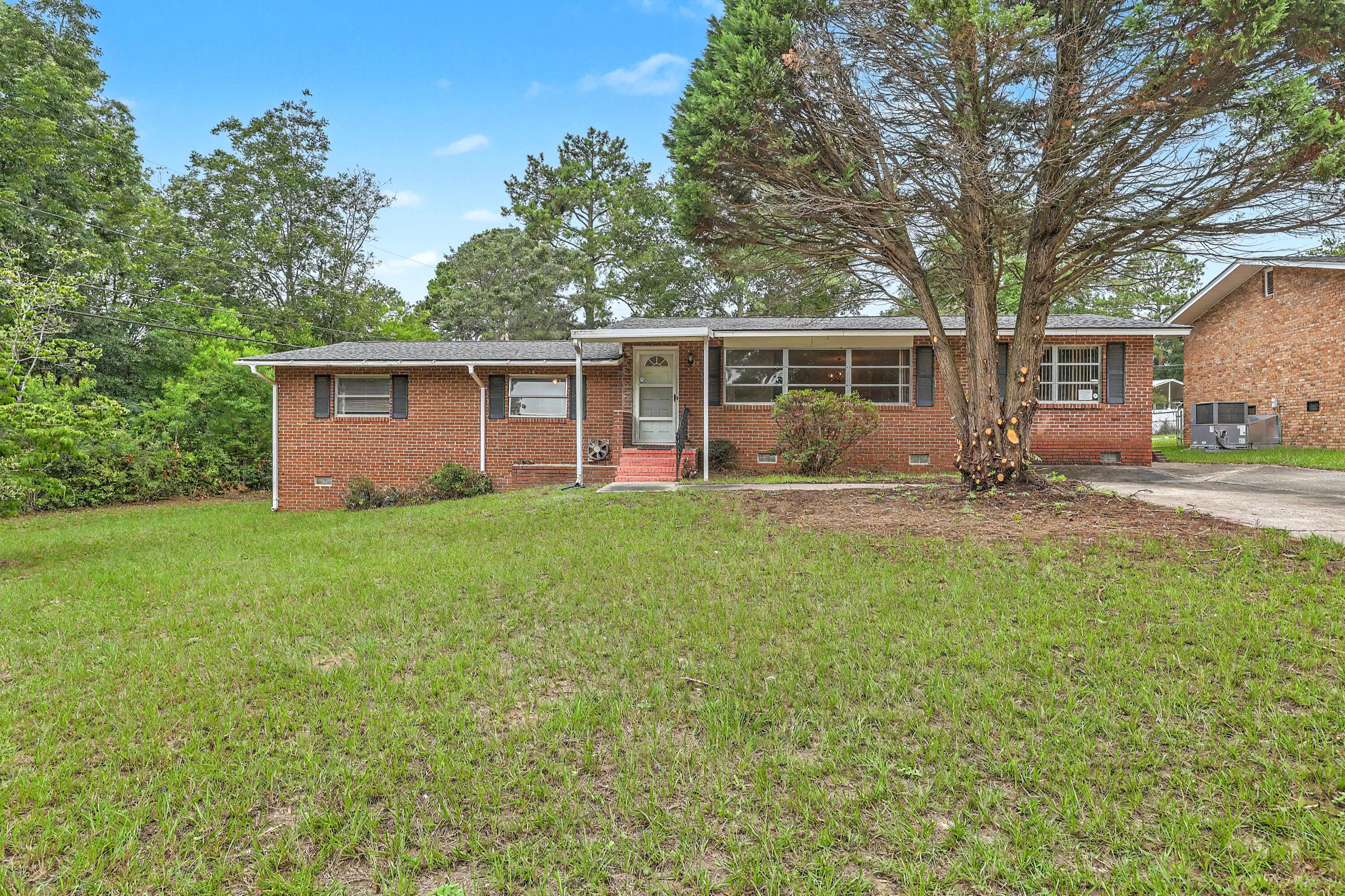 1944 Quaker Rd