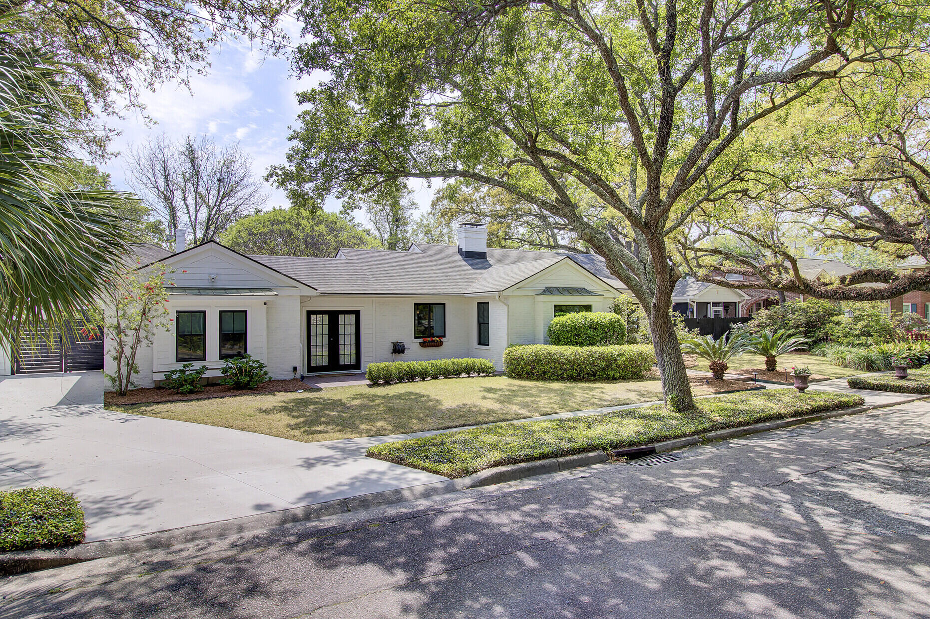 1 Beverly Road