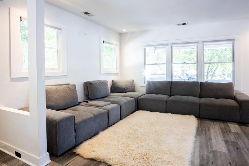 Photo of 43 N Enston Avenue, Charleston, SC 29403 (MLS # 26014428)