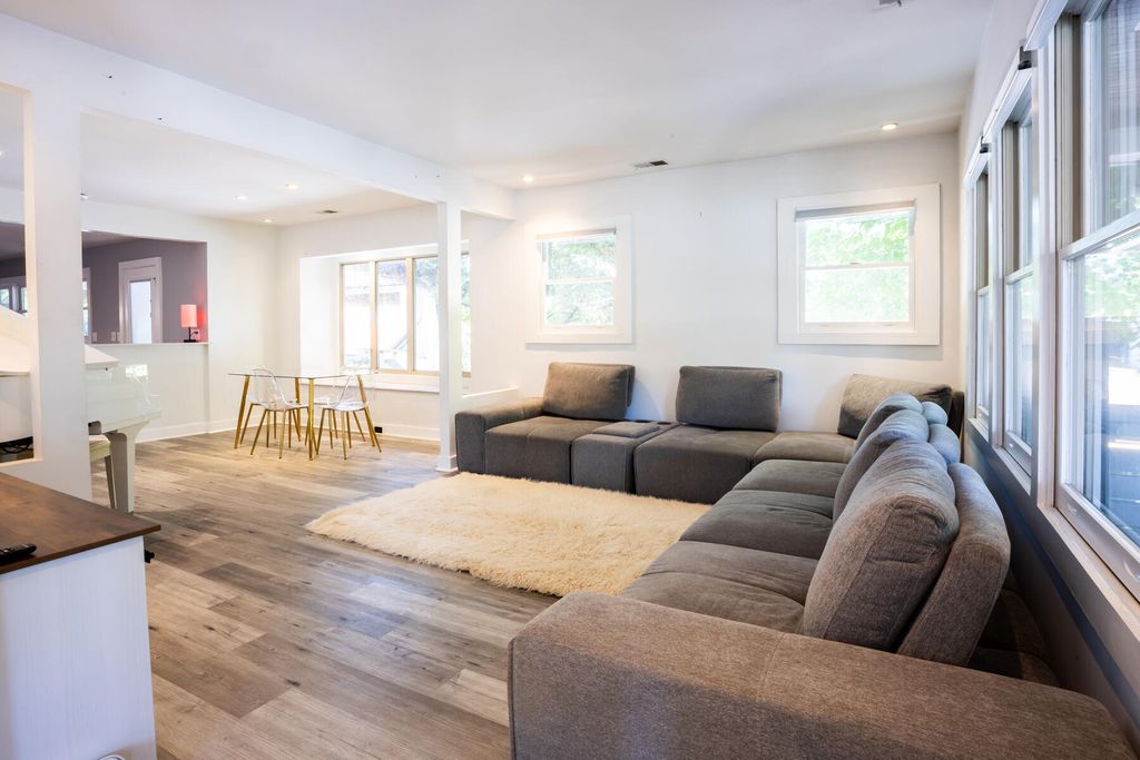 Photo of 43 N Enston Avenue, Charleston, SC 29403 (MLS # 26014428)