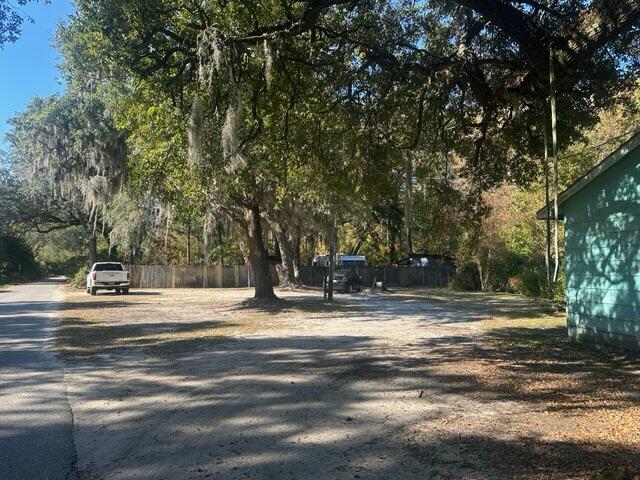 130 Dewees Lane