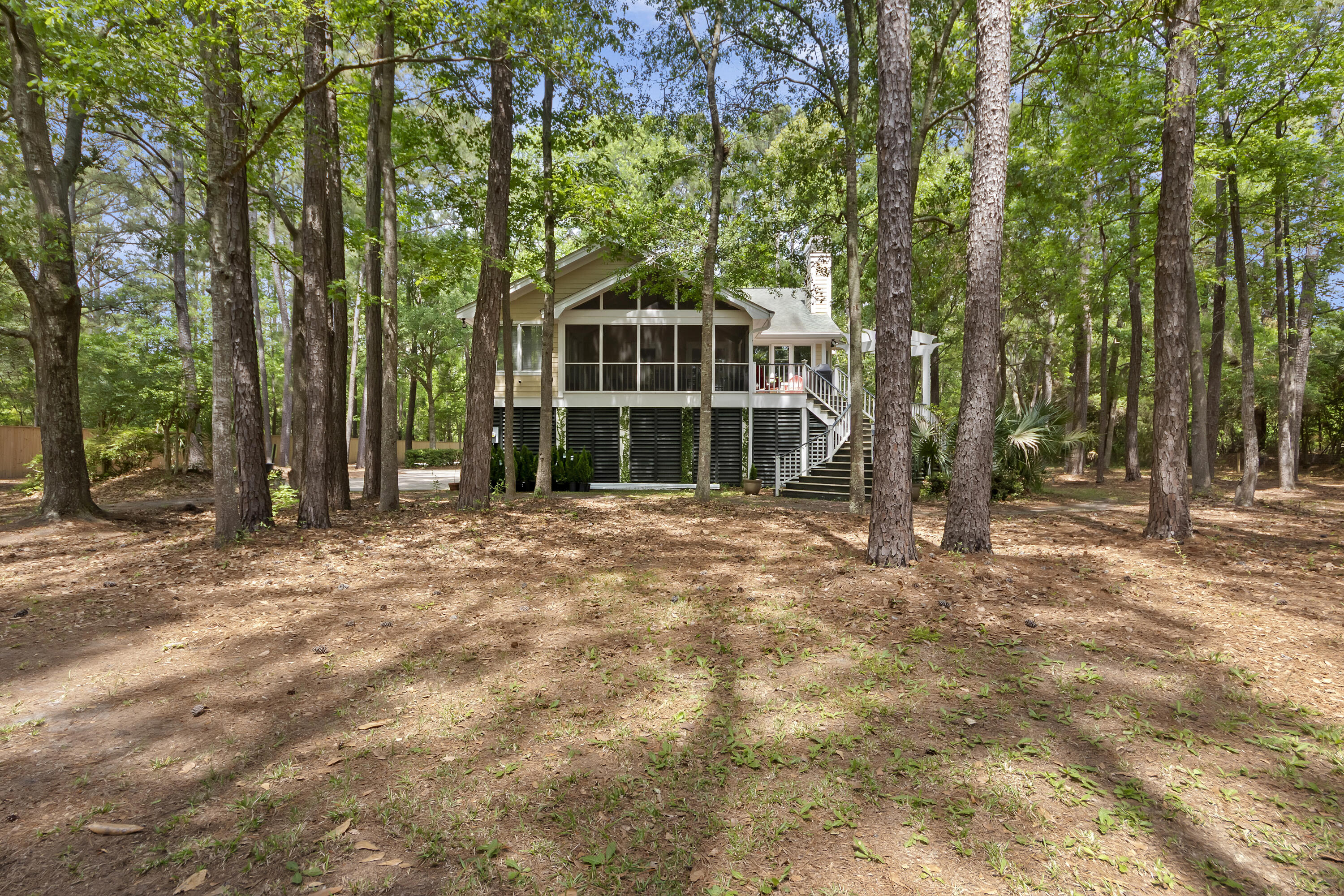 2595 Bohicket Drive