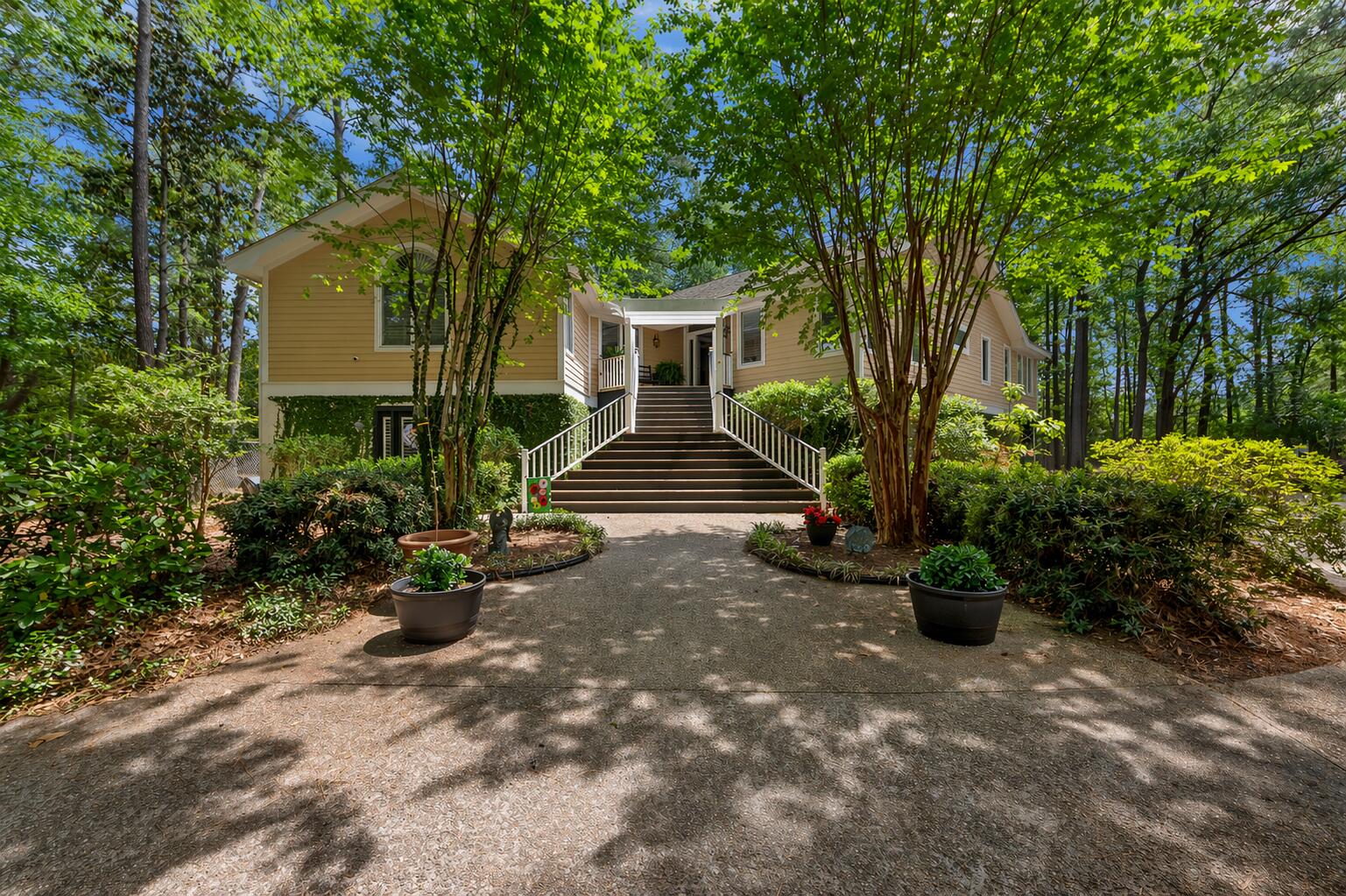 2595 Bohicket Drive