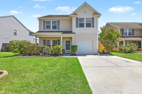 Photo of 408 Thoroughbred Drive, Moncks Corner, SC 29461 (MLS # 26010725)