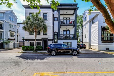 Photo of 55 Morris Street #B, Charleston, SC 29403 (MLS # 26010537)