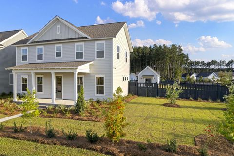 715 Blueway Avenue Summerville SC 29486