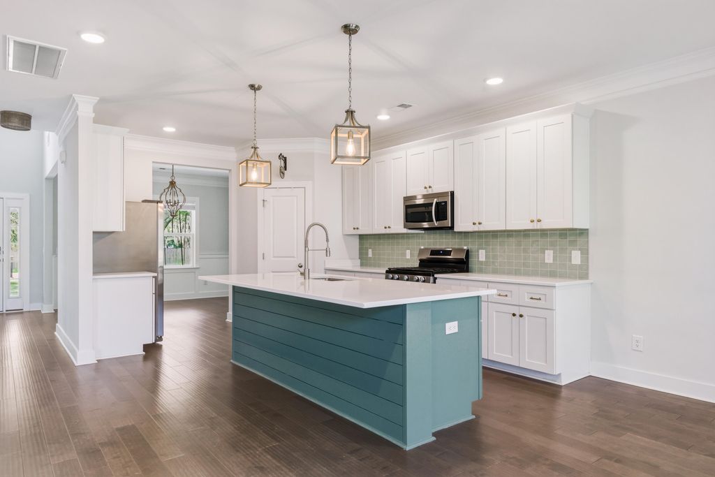 Photo of 550 Fleming Road, Charleston, SC 29412 (MLS # 26008826)