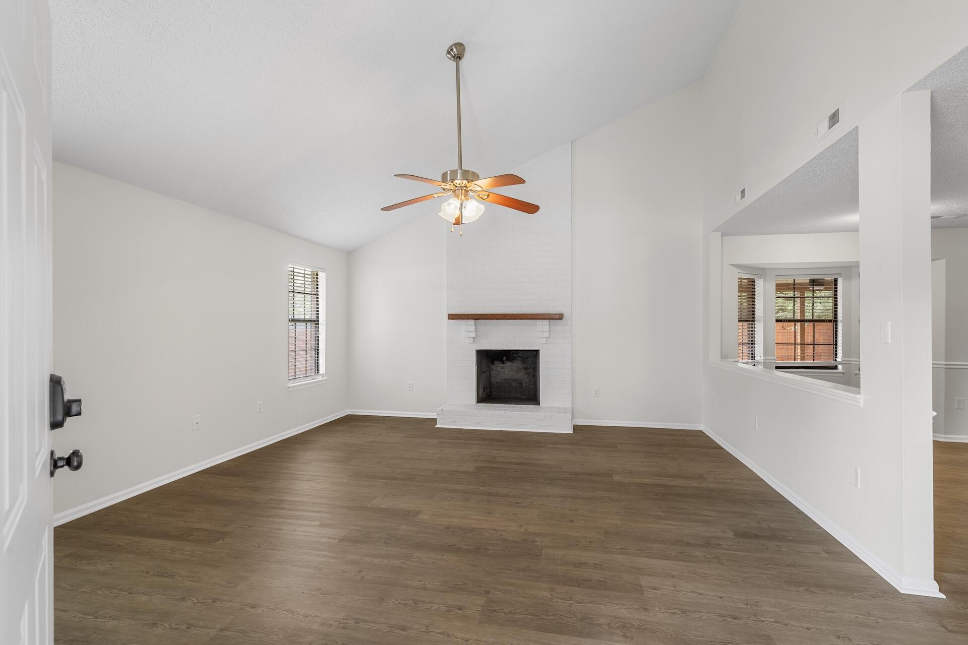 7611 Valleyview Circle