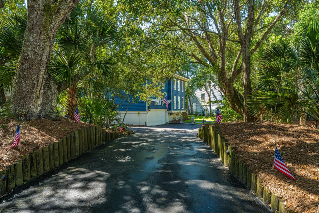 Photo of 6 Sandwedge Lane, Isle of Palms, SC 29451 (MLS # 26025181)