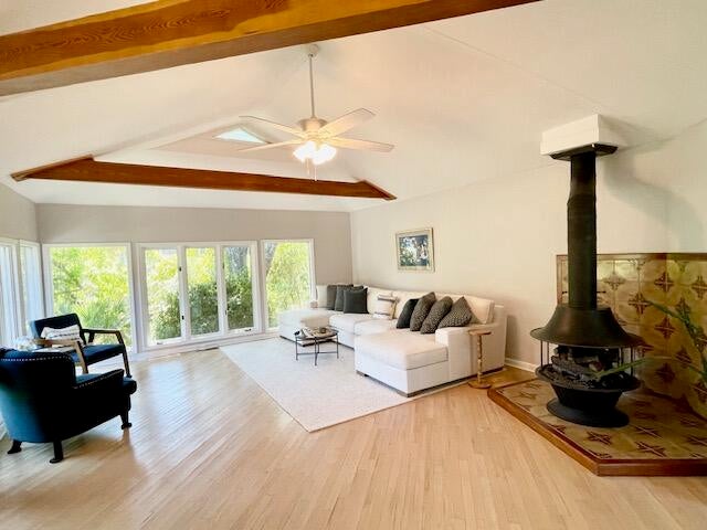 6 Sandwedge Lane