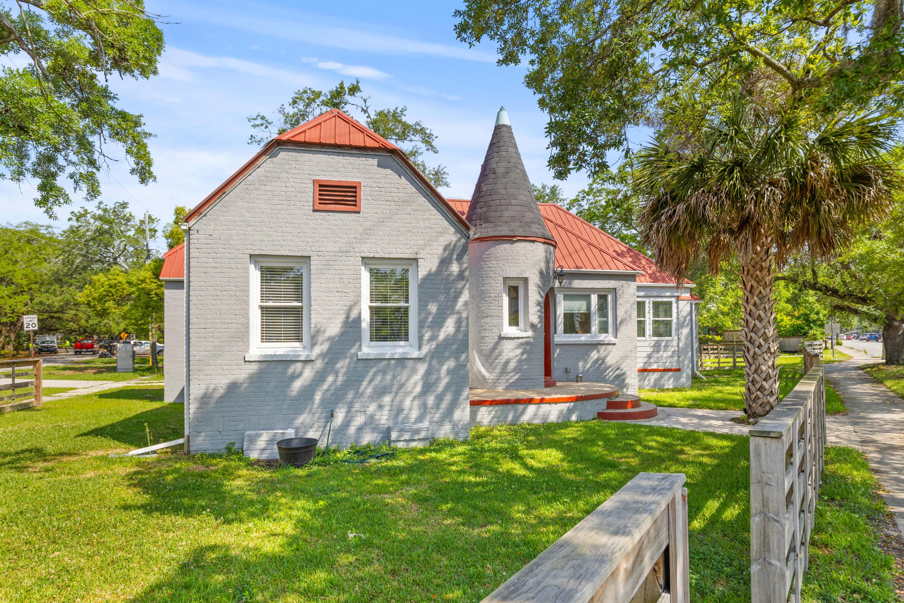 7 Wesley Drive