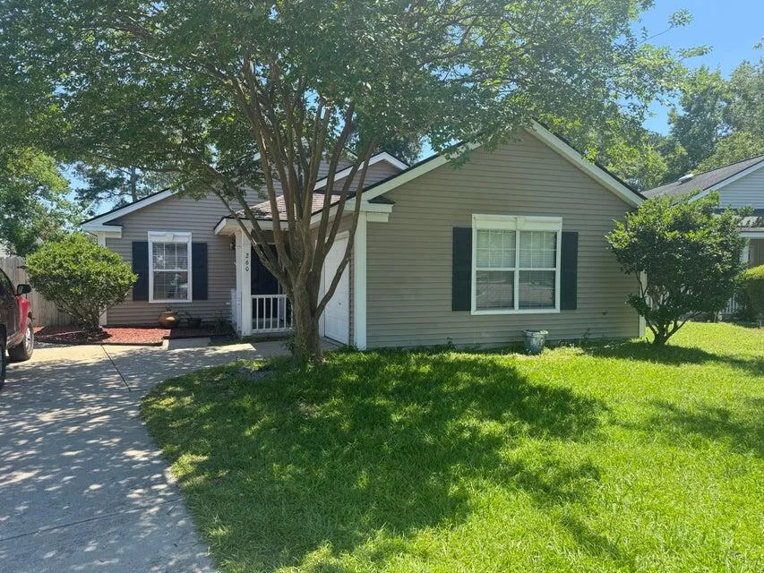 260 Two Pond Loop