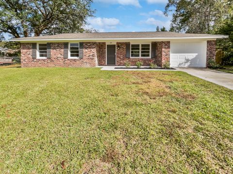 A home in Goose Creek