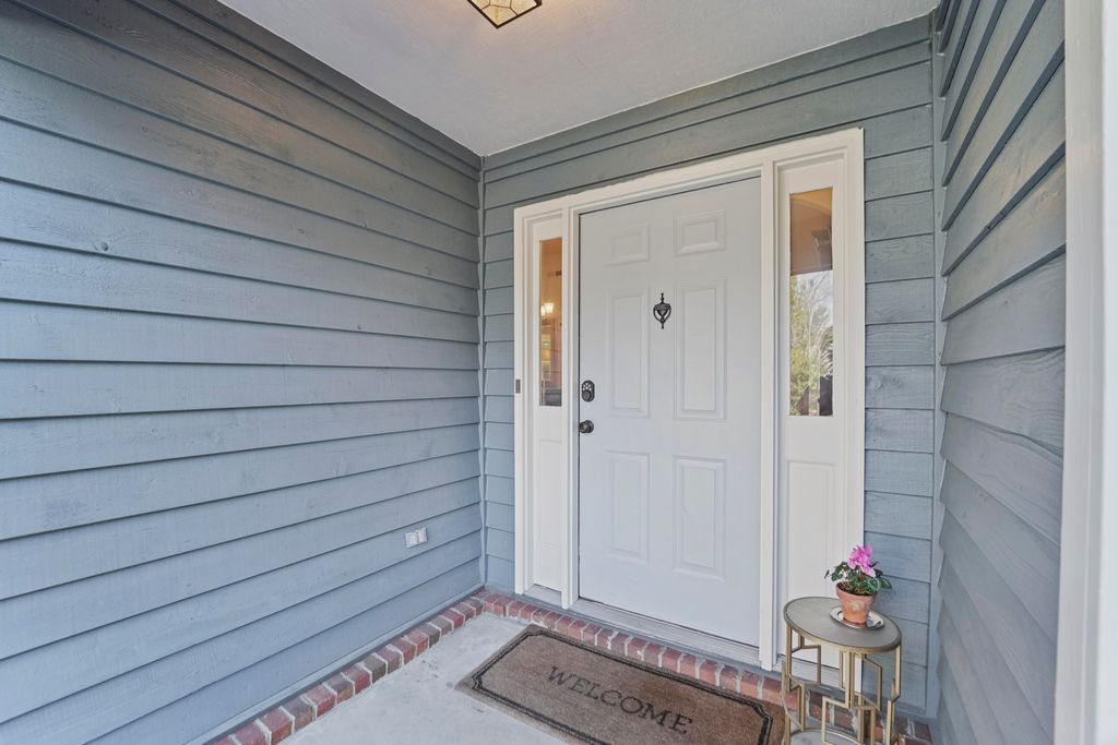 Photo of 109 Oyster Point Row, Charleston, SC 29412 (MLS # 26003239)