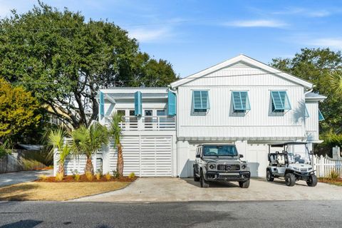 2218 Myrtle Avenue Sullivans Island SC 29482