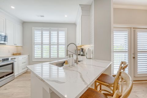 Photo of 260 Seven Farms Drive #306, Charleston, SC 29492 (MLS # 25015405)