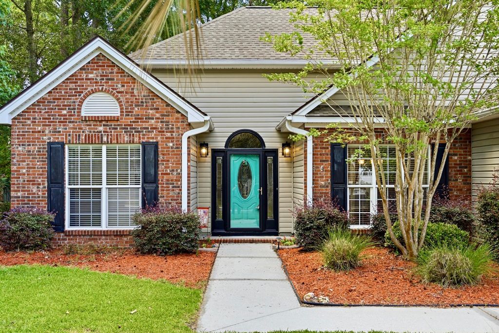 Photo of 1277 Hermit Crab Way, Mount Pleasant, SC 29466 (MLS # 26018059)
