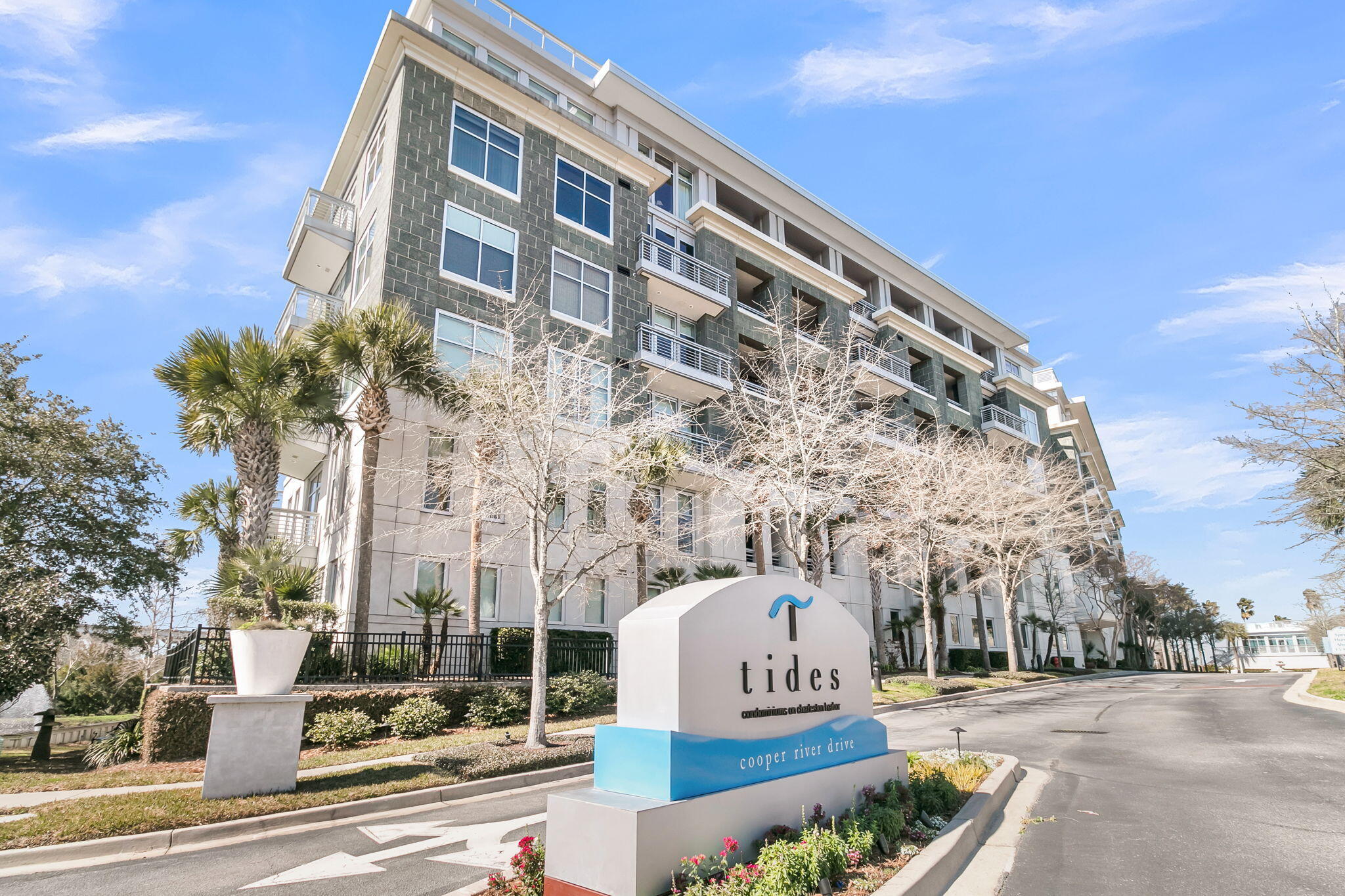 212 Cooper River Drive