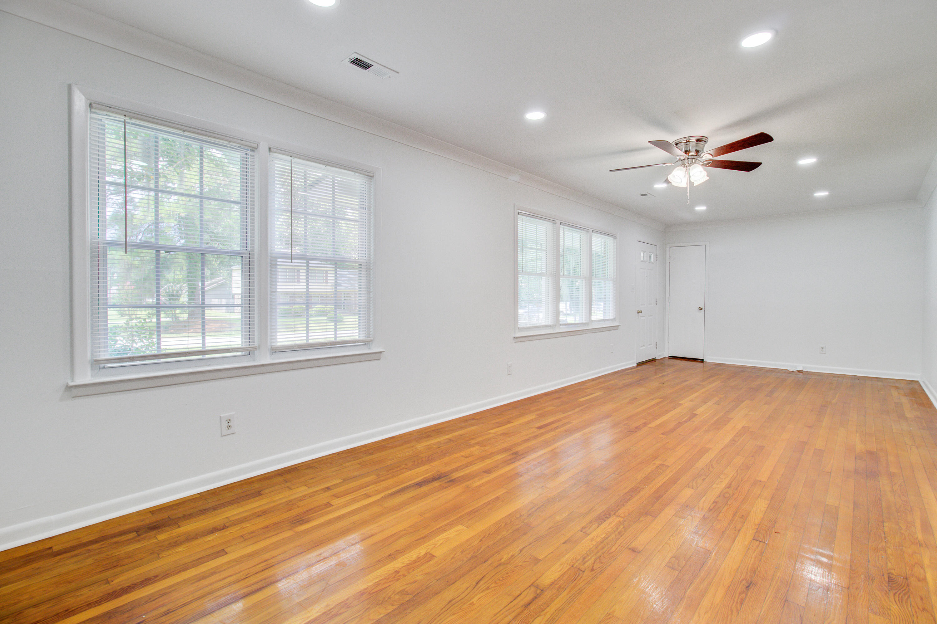 816 E Estates Boulevard A