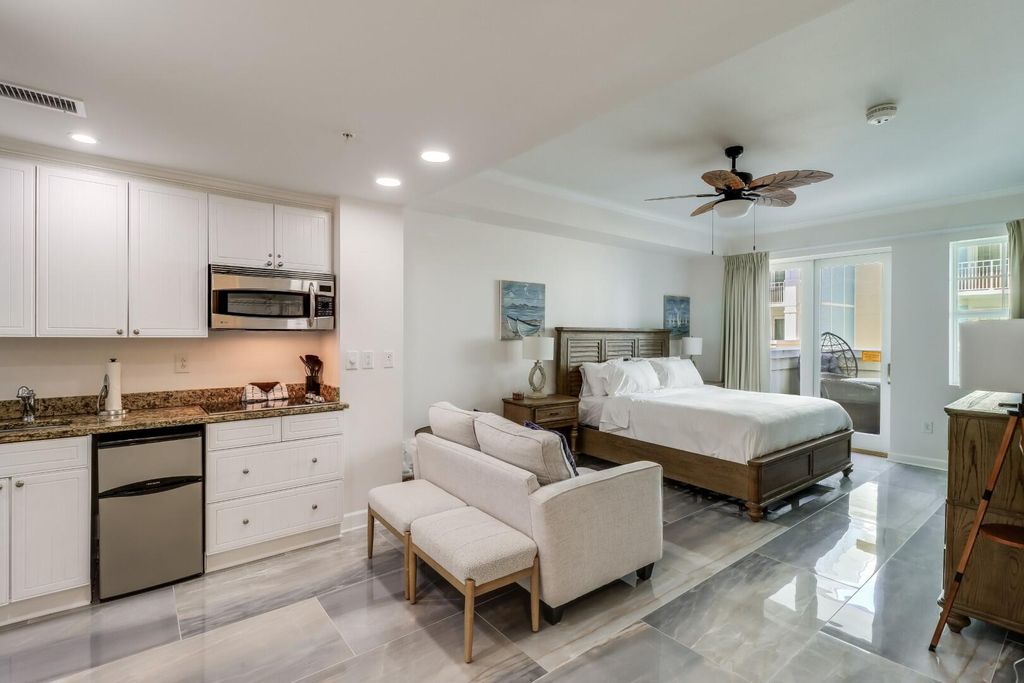 Photo of 5802 Palmetto Drive #B-308, Isle of Palms, SC 29451 (MLS # 25027146)