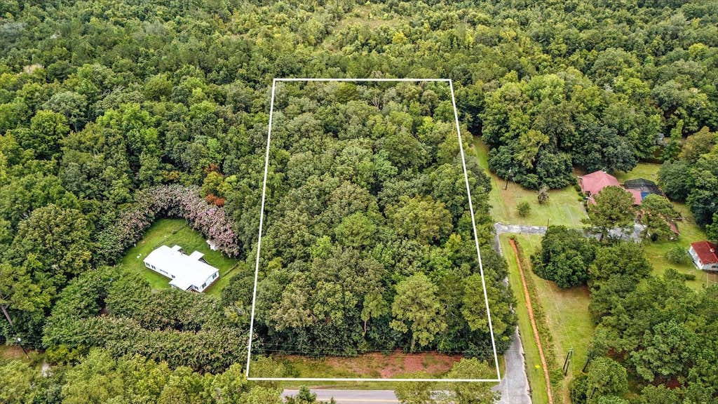 Photo of 100 Wilton Drive, Summerville, SC 29483 (MLS # 26022197)