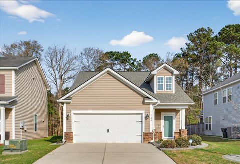 Photo of 1684 Eider Down Drive, Summerville, SC 29483 (MLS # 26007095)