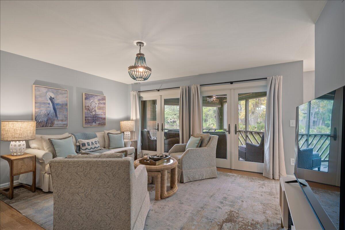 4707 Tennis Club Lane