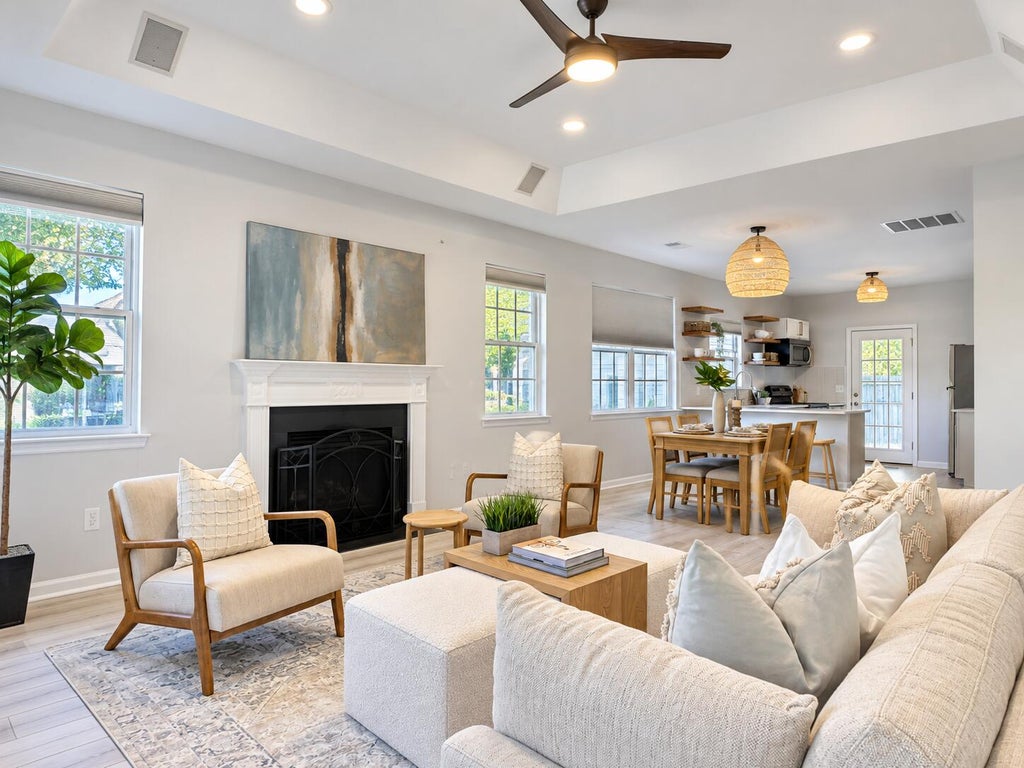 Photo of 1250 Falling Moss Drive, Mount Pleasant, SC 29466 (MLS # 26029108)