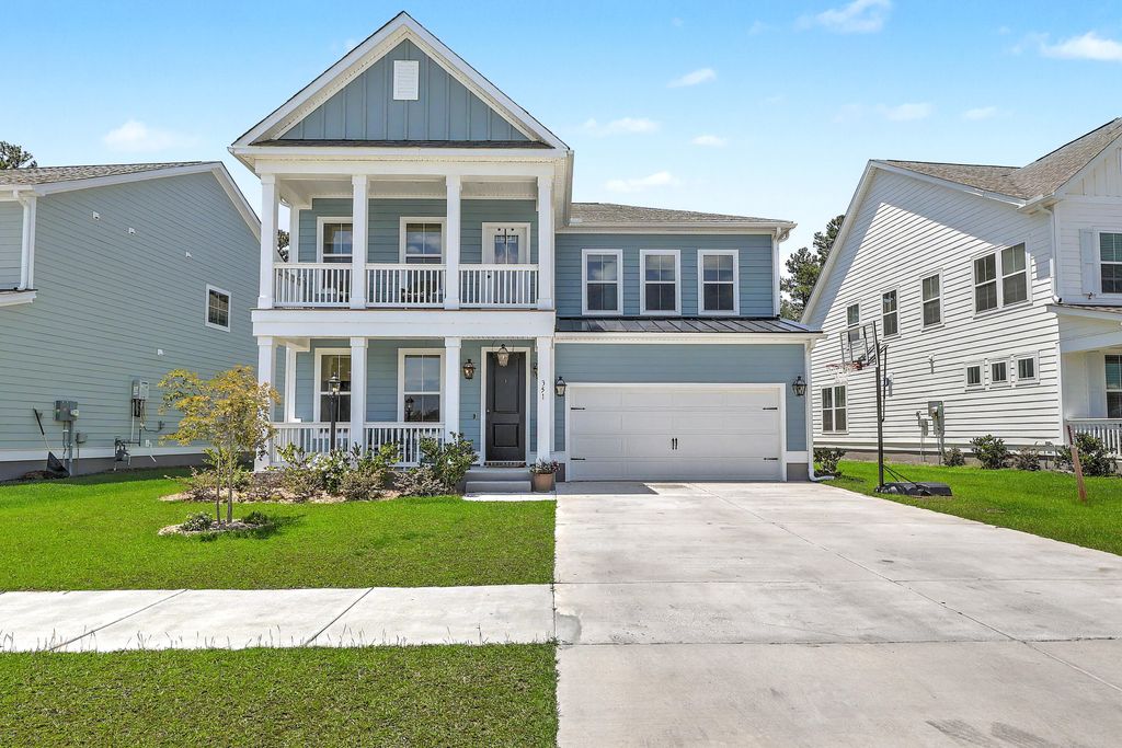 Photo of 351 Wappoo Trace Lane, Summerville, SC 29486 (MLS # 26019060)
