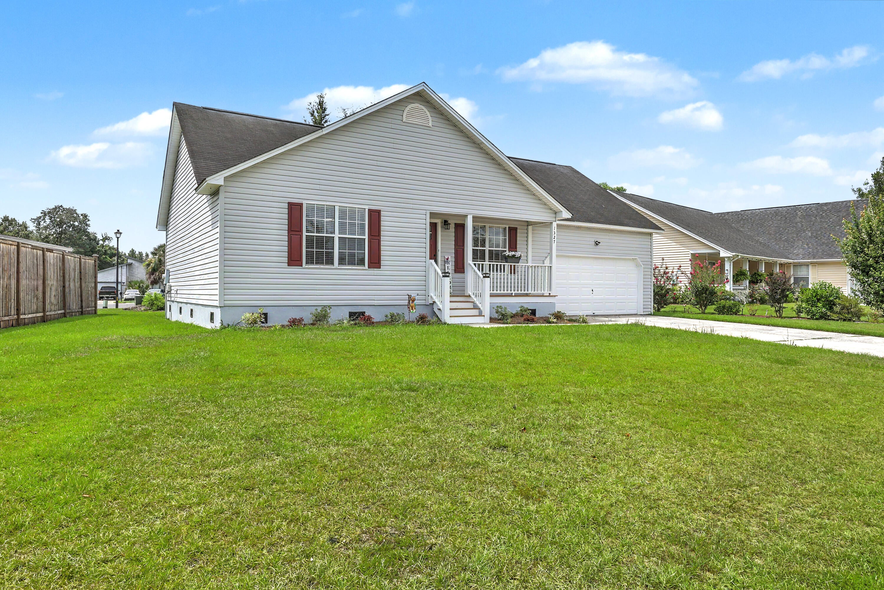1327 Winterberry Avenue, Goose Creek, SC, 29445