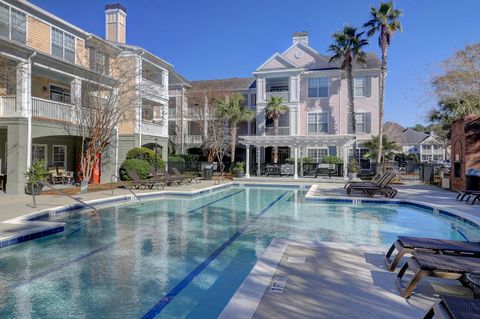 Photo of 130 River Landing Drive #Unit 3206, Charleston, SC 29492 (MLS # 26007211)