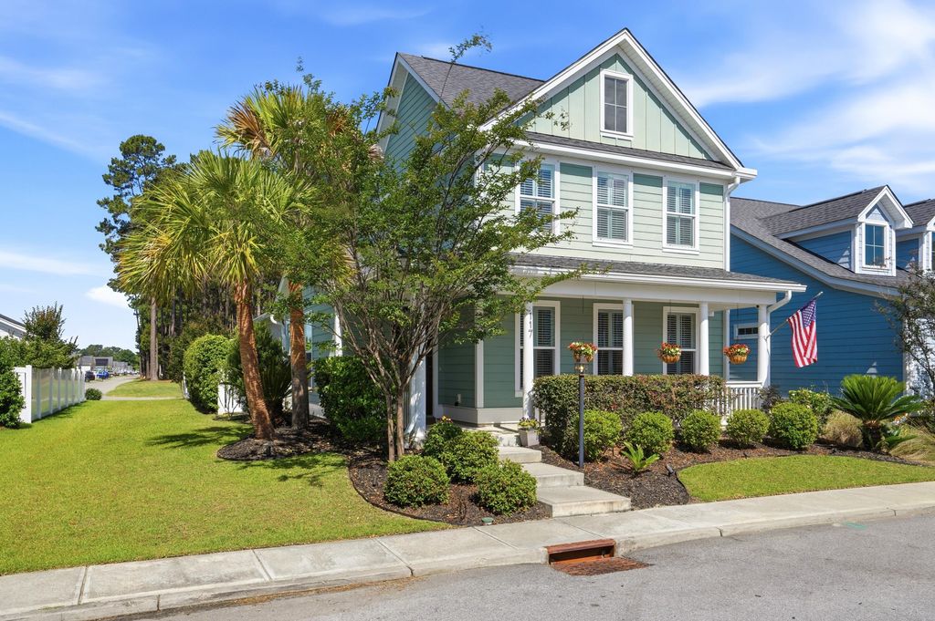 Photo of 117 Angelica Avenue, Summerville, SC 29483 (MLS # 26014929)