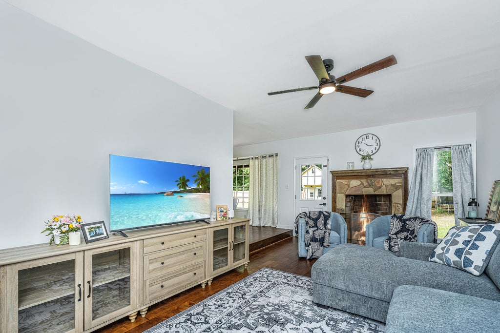 Photo of 112 Foxfire Court, Summerville, SC 29486 (MLS # 26016799)