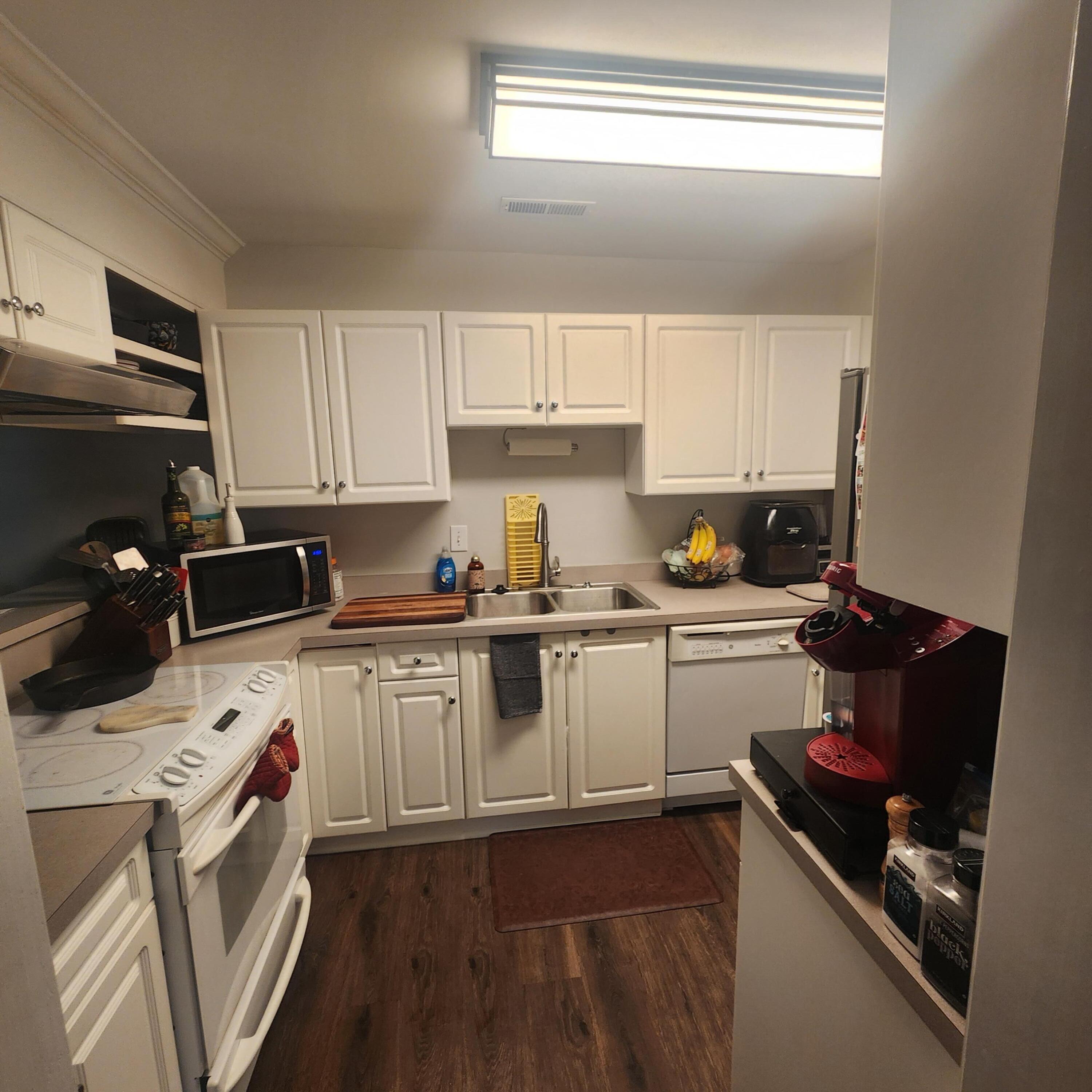 940 E Estates Boulevard 3g