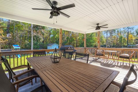 A home in Moncks Corner