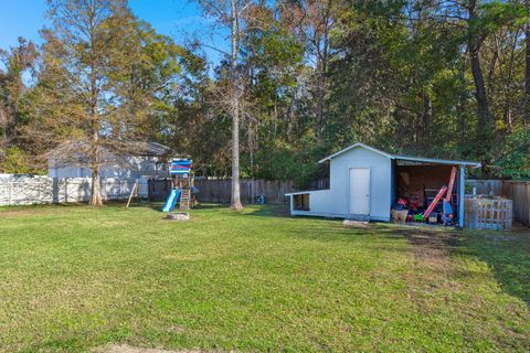 A home in Moncks Corner