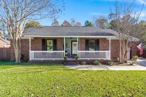 A home in Moncks Corner