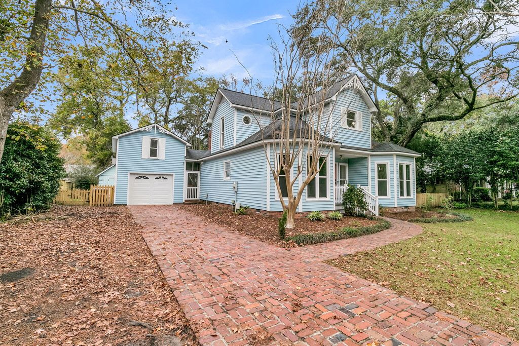 Photo of 1830 Kempton Avenue, Charleston, SC 29412 (MLS # 26005704)